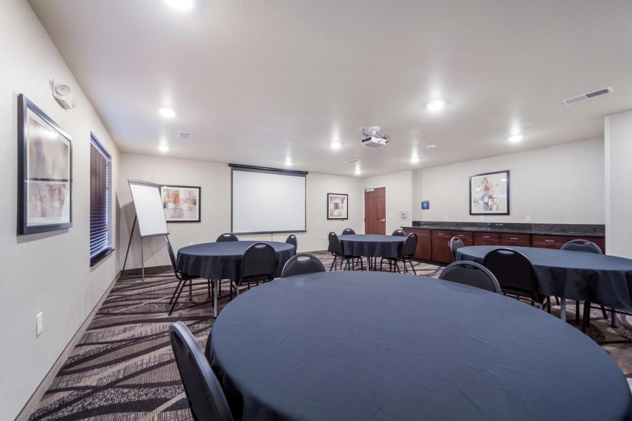 Cobblestone Inn & Suites - Holdrege Zewnętrze zdjęcie